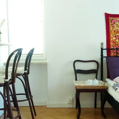 Apartament Pod Rozowa Swinka Warsaw
